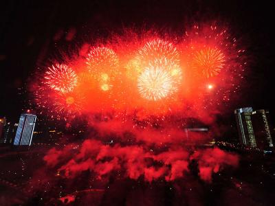 焰火庆祝深圳特区30年胡锦涛:特区要办下去(组图)